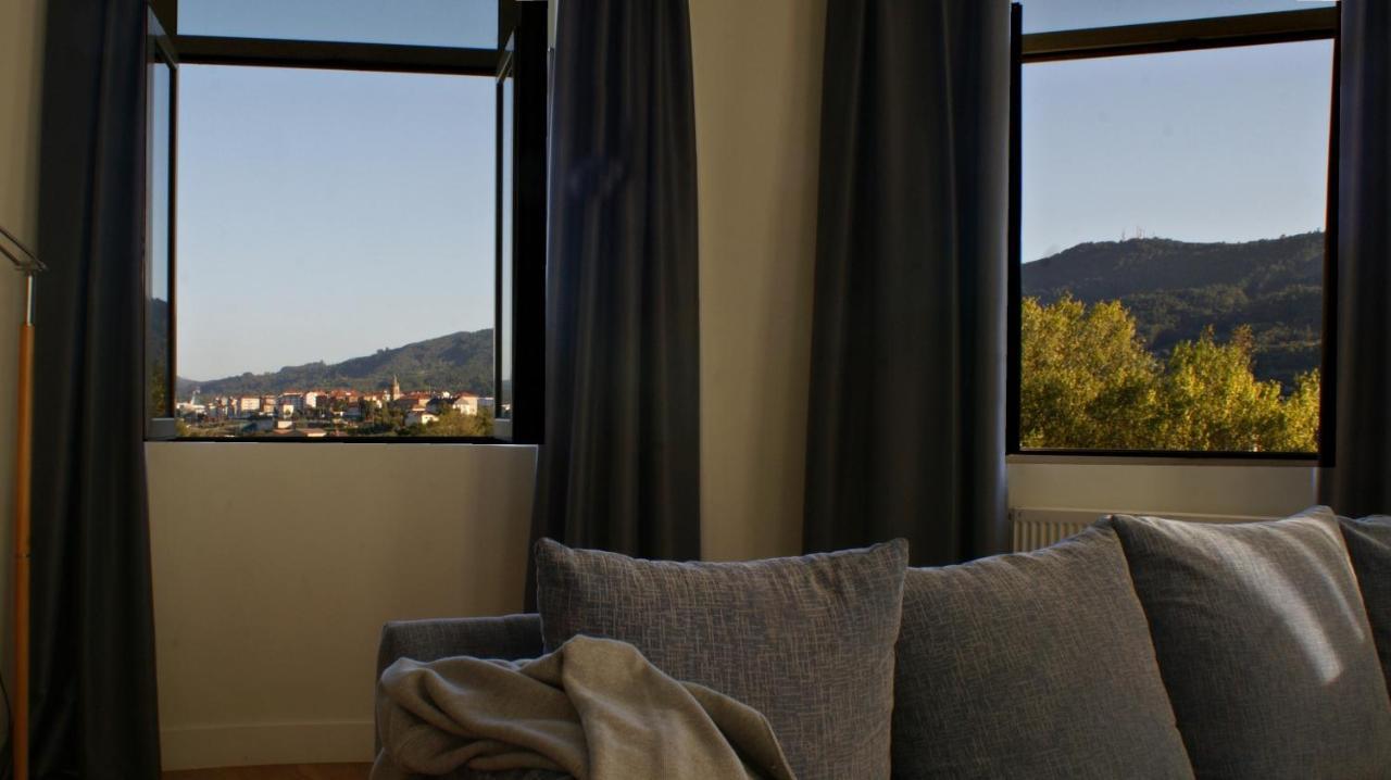 Hotel Seminario Aeropuerto Bilbao Derio Bagian luar foto